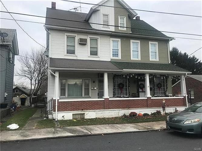 1st image of 535 E 20th St