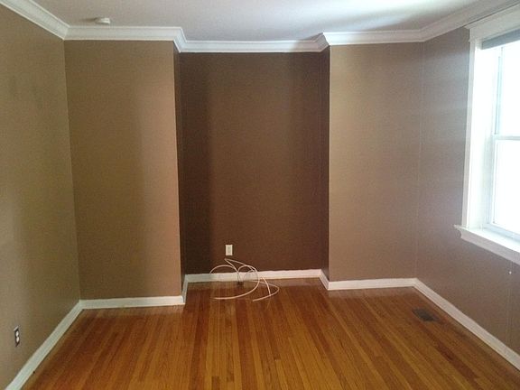 5th image of 7317 Amherst Ave Floor 1