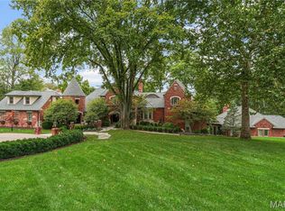 1359 S Mason Rd, Saint Louis, MO 63131