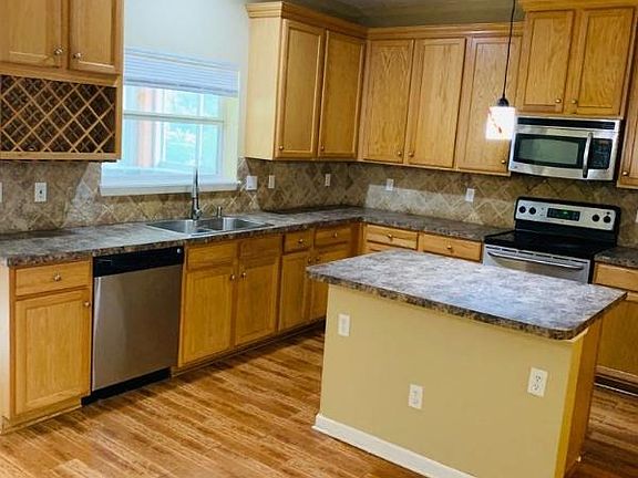 3rd image of 8986 Hawkeye Cir