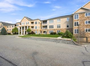 505 Cleveland Ln, Rockaway, NJ 07866