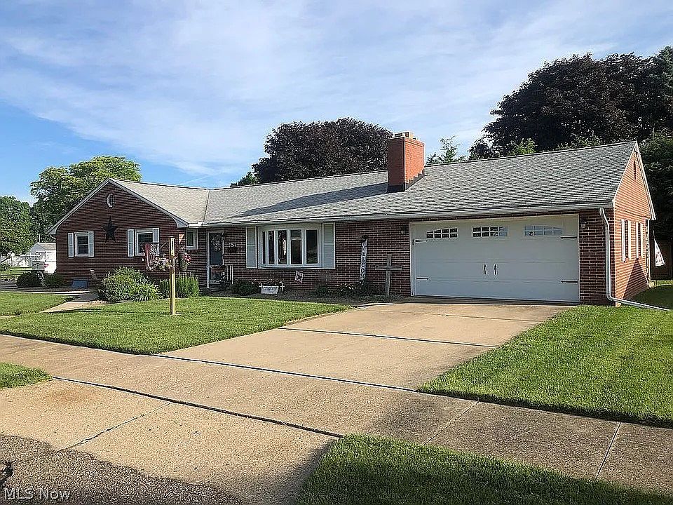 1st image of 629 E Wills Ave