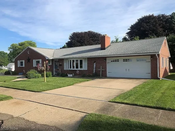 629 E Wills Ave, Dover, OH 44622