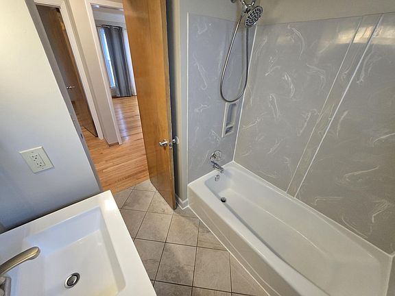 4th image of 5300 Harmony Ln