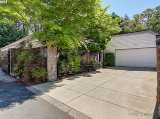 11065 SW Lynnvale Dr, Portland, OR 97225