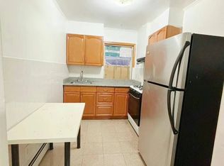 14641 61st Rd, Flushing, NY 11367