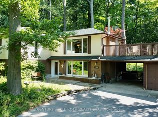 1359 Saint Vincent St, Springwater, ON L9X0P7