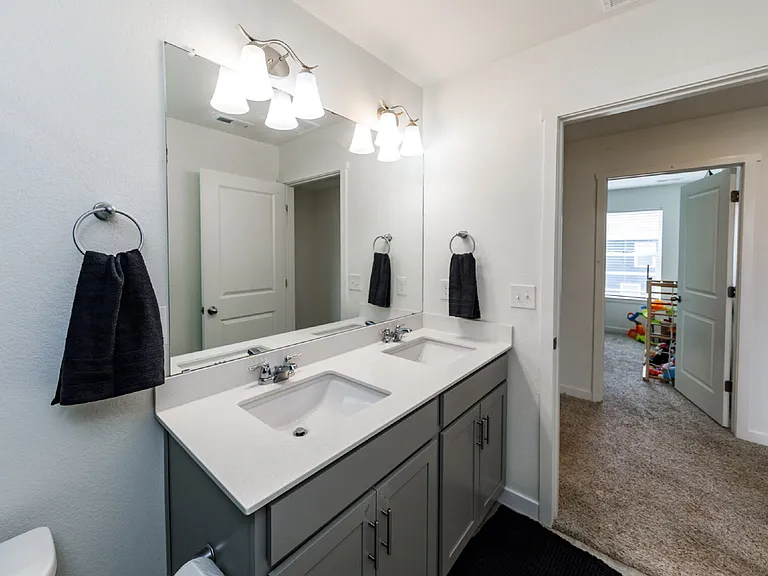 10213 Castor Dr — Photo 47