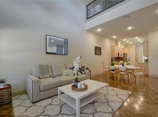 1183 Pandora St B #B, Austin, TX 78702