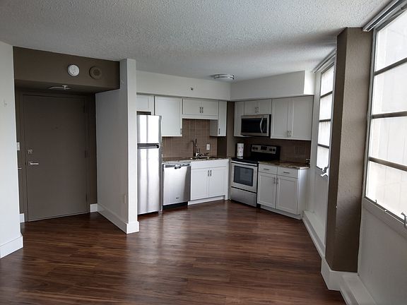 2nd image of 470 3rd St S #415