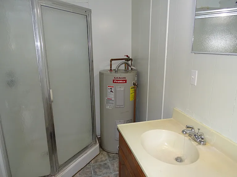 518 E Chicago Blvd #3 — Photo 13