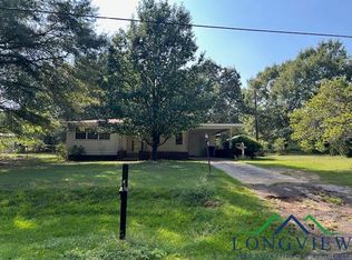 1401 Myrtlewood Dr, Marshall, TX 75672