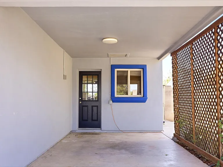 1433 E Windsor Ave — Photo 25