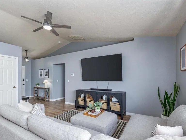 2990 N Old Stone Way — Photo 5