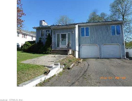 1st image of 70 Norwell St