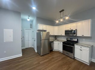 920 S 49th St #2R, Philadelphia, PA 19143