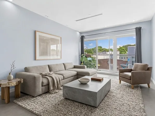 17 Diamond Street image 1 of 12