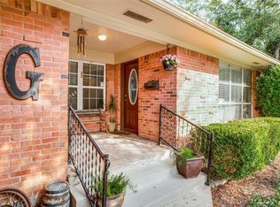 2340 Peavy Pl, Dallas, TX 75228