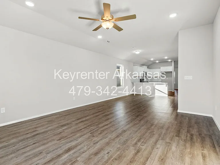 846 E Sparrow Cir — Photo 8