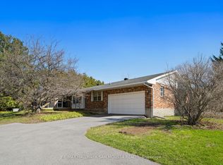 118 Juanita Ave, Ottawa, ON K0A 1L0