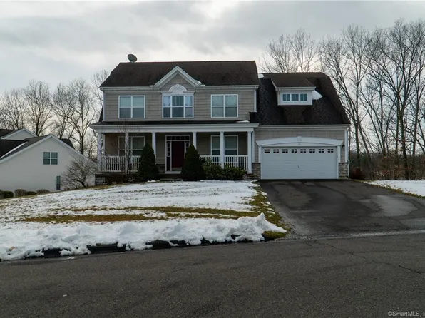 28 Independence Circle, Middlebury, CT 06762