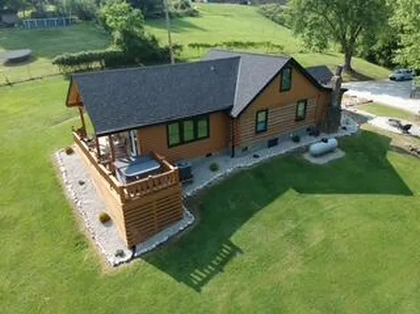 616 Zag Rd, West Liberty, KY 41472