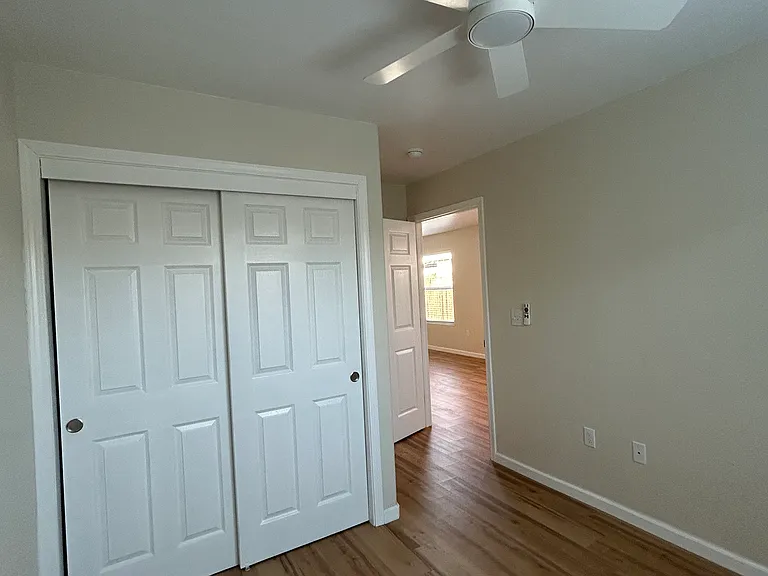 251 S F St #1/2 — Photo 17