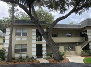 65 Country Club Dr, Largo, FL 33771