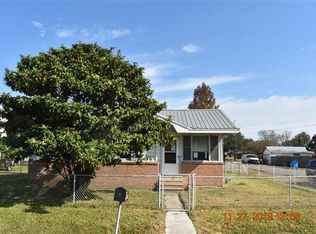 300 Oak St, Saint Rose, LA 70087