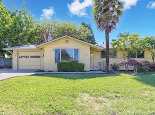 1126 SW Erica Dr, Grants Pass, OR 97526