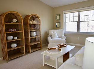 912 Main St APT 303, Chatham, MA 02633