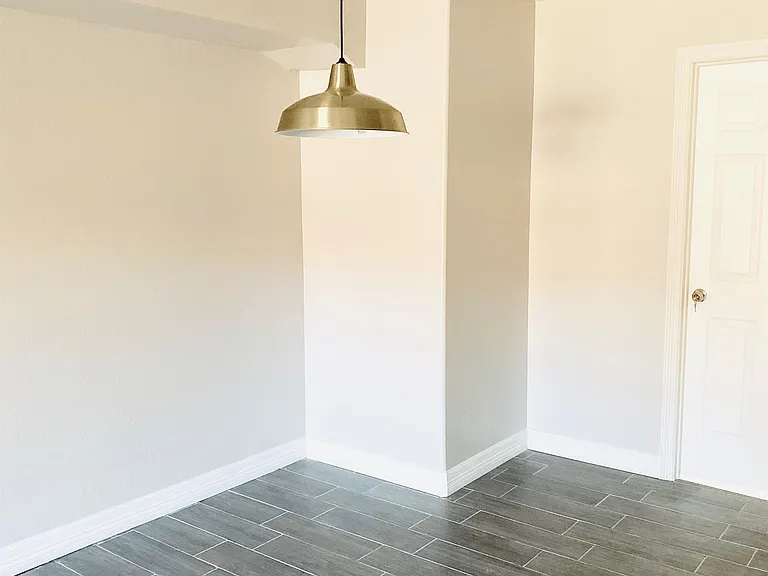 723 W Iris Ave #U5 — Photo 8
