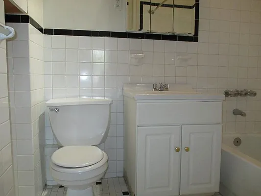 Rented by GPS Realty NYC | media 17