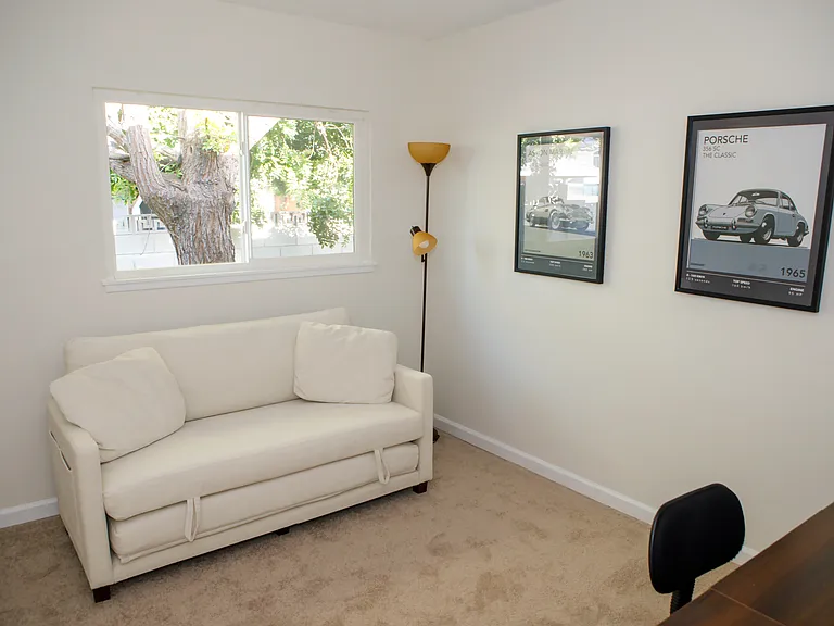 176 W Gainsborough Rd — Photo 39
