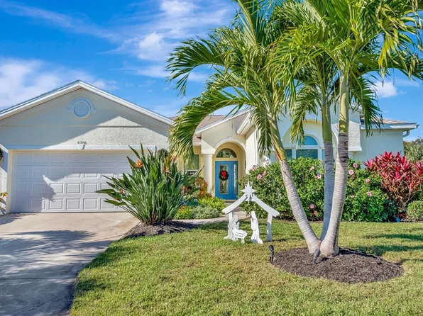 6200 Weymouth Dr, Sarasota, FL 34238