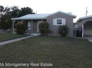 1001 Dogwood Ln, Carlsbad, NM 88220
