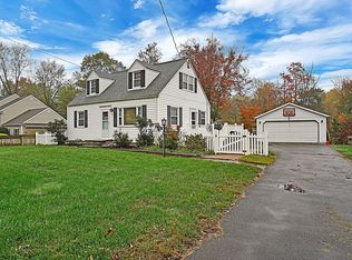 14 Meadowview Rd, Millington, NJ 07946
