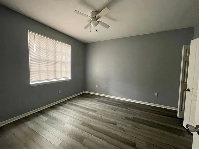 17102 Carrington Park Dr #328 — Photo 12