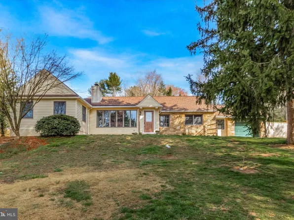 1609 Lenape Rd, West Chester, PA 19382