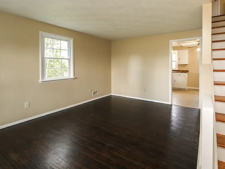 9694 W Ridge Rd #1 — Photo 5