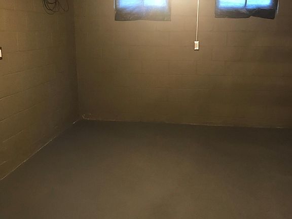 5th image of 3502 Dayton Ave