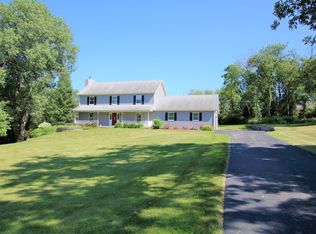 839 Hemlock Dr, Dundee, IL 60118