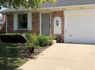 1307 Holiday Ln W, Brownsburg, IN 46112
