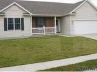 49 Bourbaki Rd, New Berlin, IL 62670