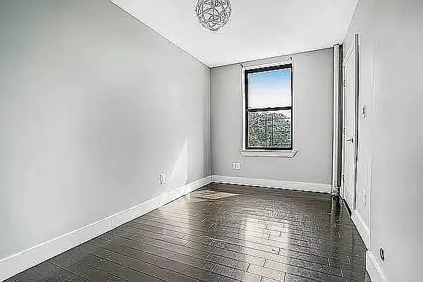 Rented by Premier One Realty LLC | media 4