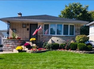 10828 S Kilbourn Ave, Oak Lawn, IL 60453