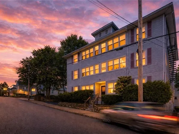 51 Wood Ave, Woonsocket, RI 02895