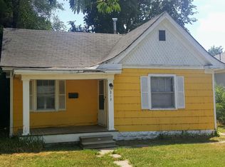 213 E 9th Ave, Hutchinson, KS 67501