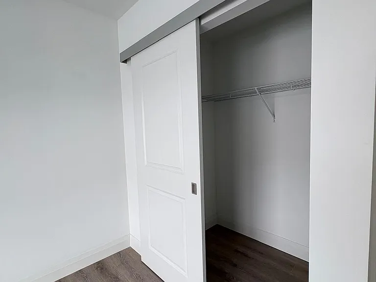 1333 Weber St E #213 — Photo 9