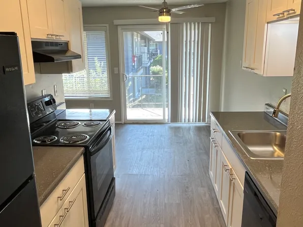 Weidler 111 Apartments